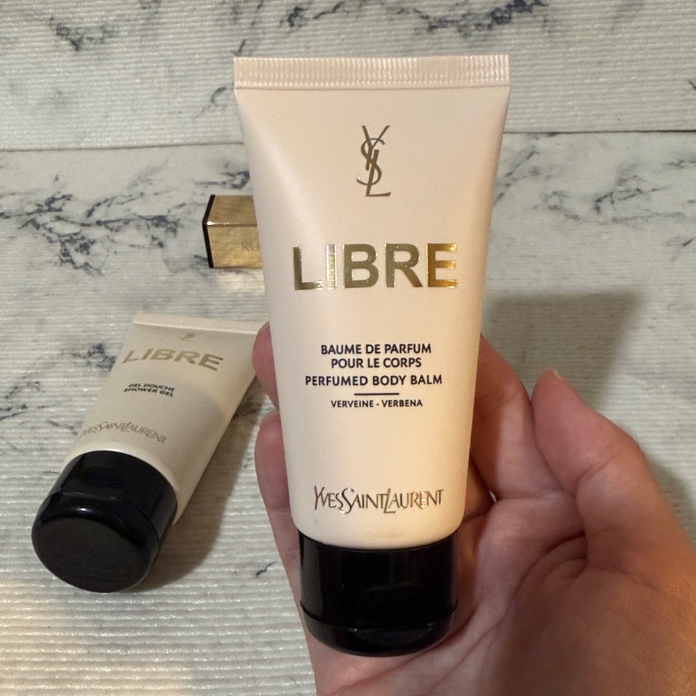YSL Libre Perfumed Body Lotion & Shower Gel - Picture 3 of 10